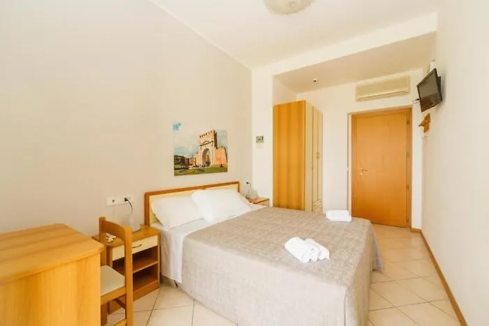 Roma Hotel
