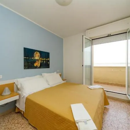 Hotel Roma 2*
