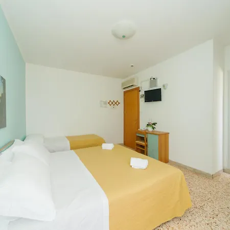 Roma Hotel